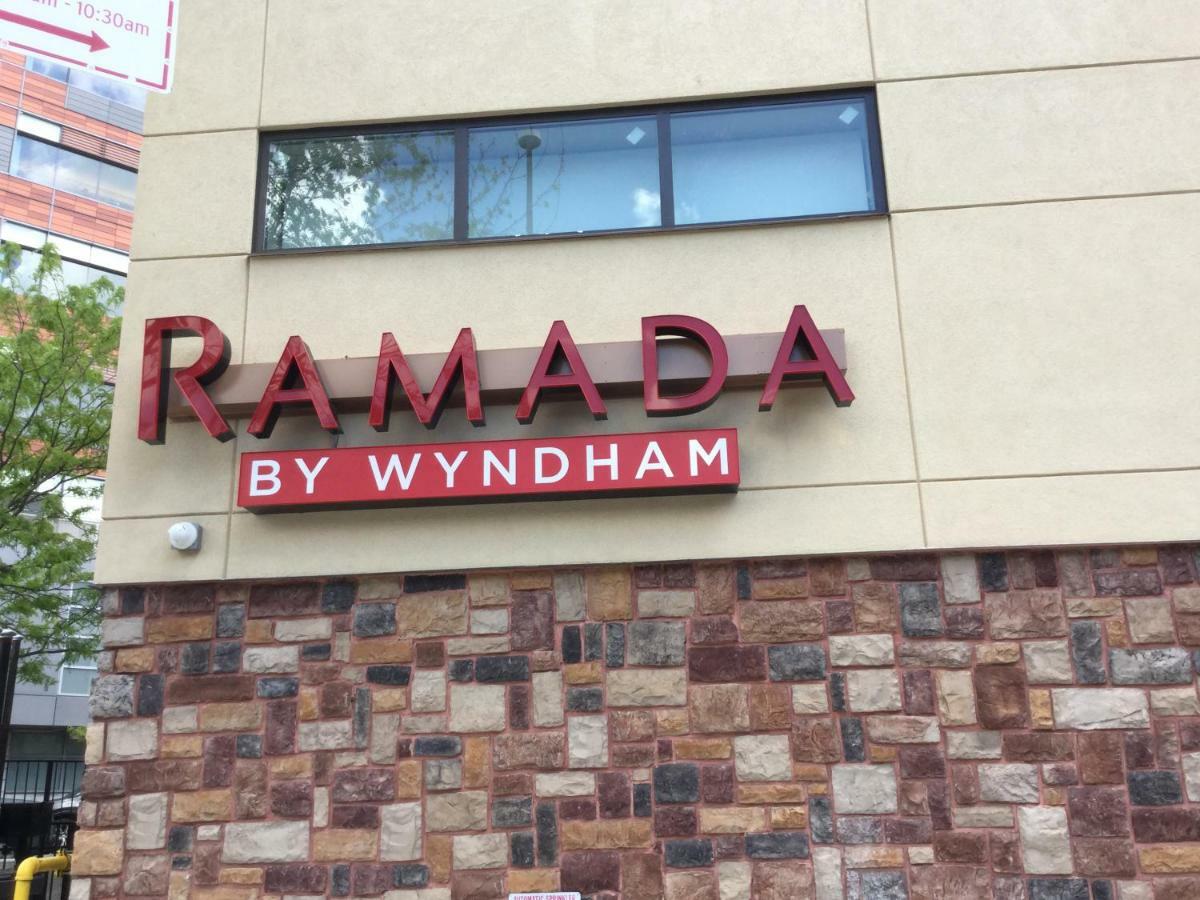 Ramada By Wyndham Bronx Terminal Hotel Nova Iorque Exterior foto